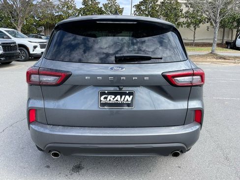 Used 2023 Ford Escape ST-Line image 6