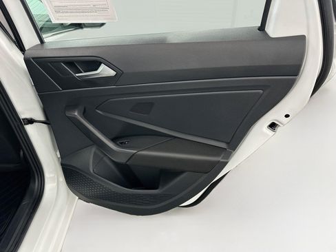 Used 2025 Volkswagen Jetta S FWD image 30