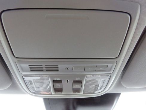 Used 2021 Honda CR-V EX-L image 23