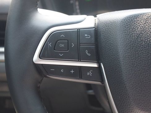 Used 2026 Toyota Grand Highlander AWD Hybrid image 10