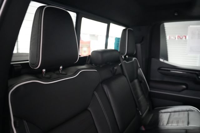 Used 2026 GMC Sierra 1500 AT4X AWD/4WD image 19