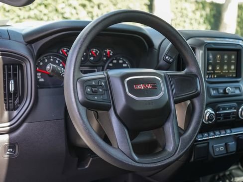 Used 2025 GMC Sierra 1500 Pro w/ Pro Value Package AWD/4WD image 15