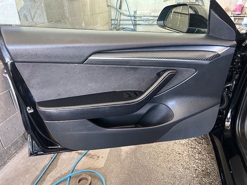 Used 2023 Tesla Model 3 Standard Range RWD image 18