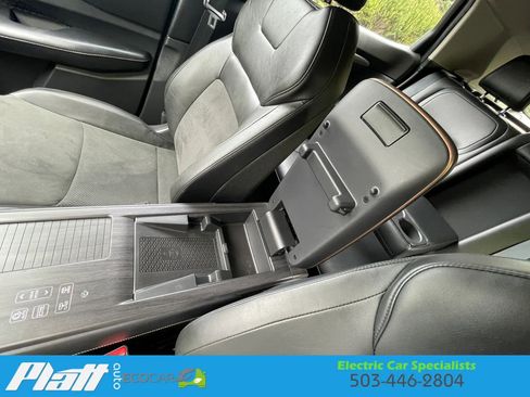 Used 2023 Nissan Ariya FWD image 31