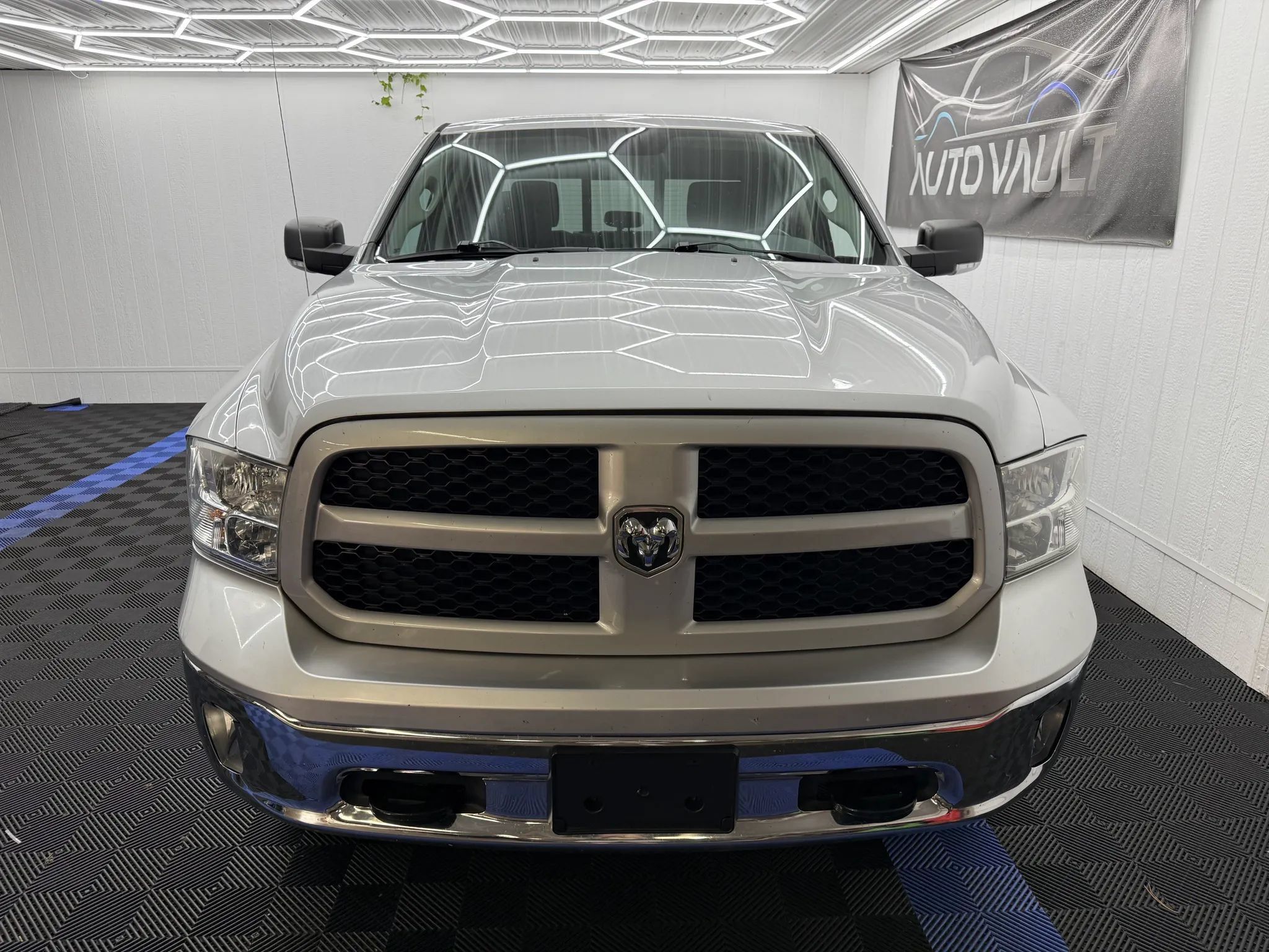 Used 2014 RAM 1500 Outdoorsman AWD/4WD image 4