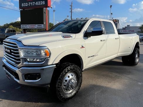 Used 2019 RAM 3500 Limited image 4