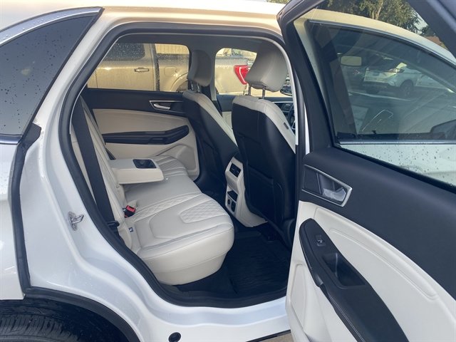 Used 2024 Ford Edge Titanium AWD/4WD image 11