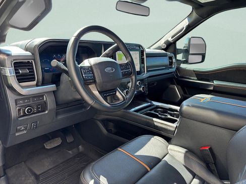 Used 2024 Ford F350 Platinum AWD/4WD image 14