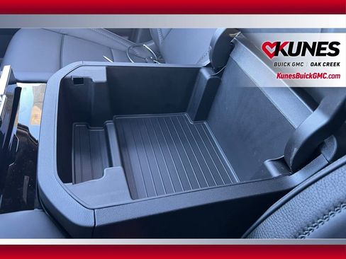 New 2026 GMC Yukon XL Denali w/ Sun & Power Step Package image 29