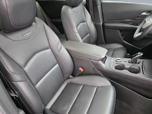 Used 2023 Cadillac XT4 Sport FWD image 28