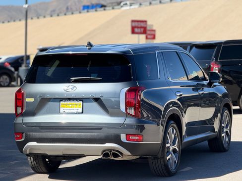 Used 2021 Hyundai Palisade SEL w/ Cargo Package image 7