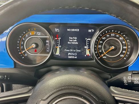 Used 2022 Jeep Wrangler Unlimited Sport AWD/4WD image 13