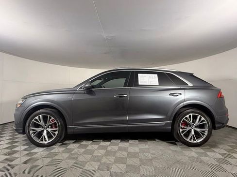 Used 2021 Audi Q8 Premium Plus w/ Premium Plus Package AWD/4WD image 3
