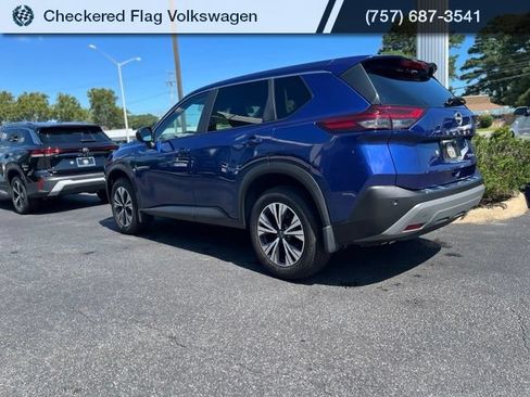 Used 2023 Nissan Rogue SV AWD/4WD image 6