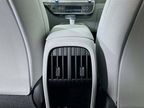 New 2026 Hyundai Kona SEL Sport FWD image 17