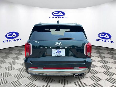 Used 2024 Hyundai Palisade Calligraphy FWD image 5