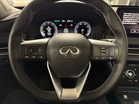 Used 2023 INFINITI QX60 Sensory w/ Vision Package AWD/4WD image 11