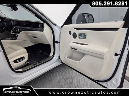 Used 2021 Rolls-Royce Ghost AWD/4WD image 23
