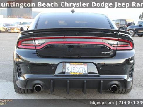 Used 2021 Dodge Charger SRT Hellcat image 4
