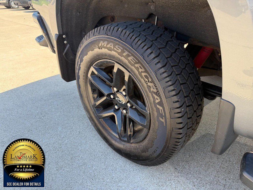 Used 2020 Chevrolet Silverado 1500 LT Trail Boss AWD/4WD image 21