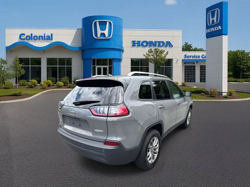 Used 2020 Jeep Cherokee Latitude Plus w/ Cold Weather Group image 6