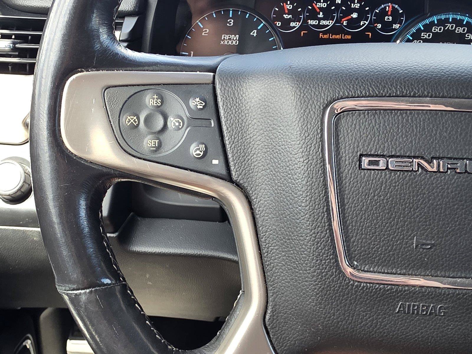 Used 2020 GMC Yukon XL Denali AWD/4WD image 24