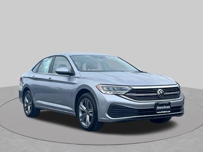Used 2024 Volkswagen Jetta SE