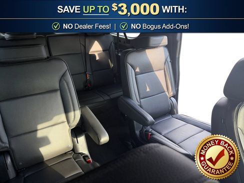 Used 2025 GMC Yukon XL Denali AWD/4WD image 23