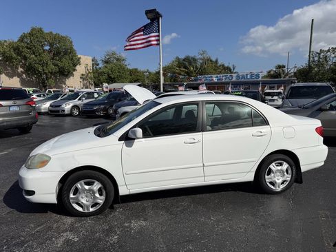 Used 2006 Toyota Corolla LE image 6