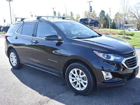 Used 2019 Chevrolet Equinox LT w/ Sun & Navigation Package image 10