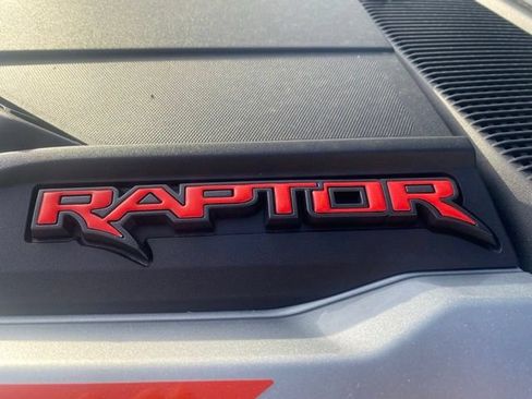 Used 2024 Ford Bronco Raptor AWD/4WD image 4