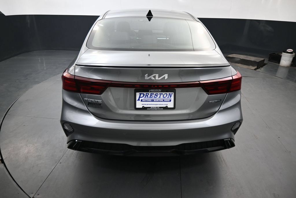 Certified 2022 Kia Forte GT-Line FWD image 8