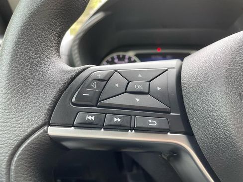 Used 2024 Nissan Sentra SV image 13