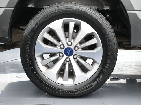 Used 2018 Ford F150 XL w/ Equipment Group 101A Mid RWD image 18