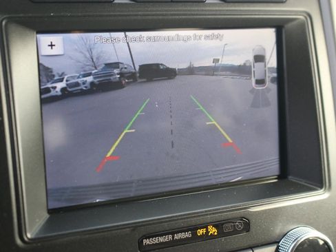 Used 2019 Ford Expedition XLT w/ Equipment Group 202A image 24