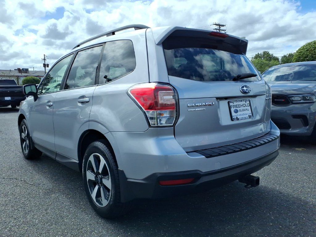 Used 2018 Subaru Forester 2.5i Premium AWD/4WD image 21