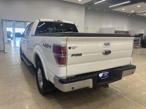 Used 2014 Ford F150 Lariat w/ Lariat Chrome Package image 6