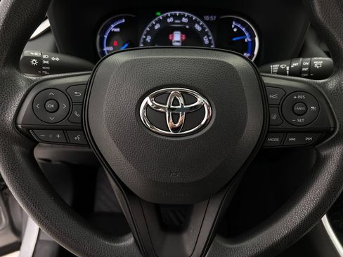 Used 2023 Toyota RAV4 XLE w/ Convenience Package AWD/4WD image 16