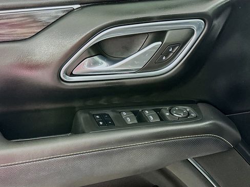 Used 2023 GMC Yukon SLT image 21