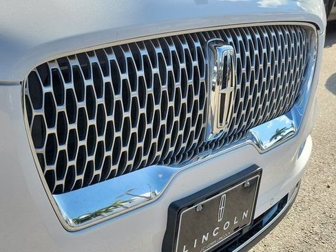 Certified 2023 Lincoln Aviator Reserve w/ Equipment Group 201A RWD image 13