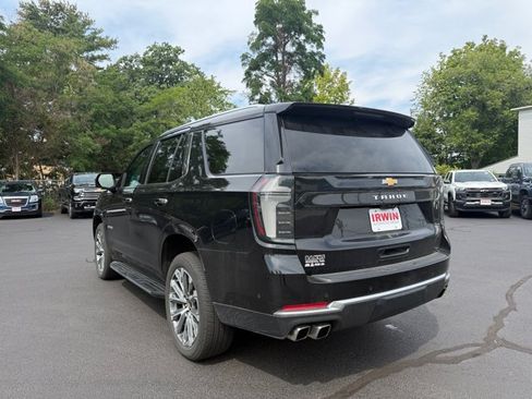 Used 2025 Chevrolet Tahoe High Country w/ Sun And Tow Package AWD/4WD image 12