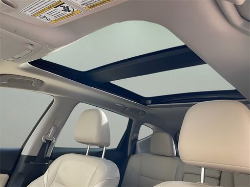 Used 2021 Nissan Murano SL w/ SL Moonroof Package image 17