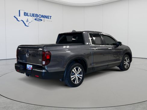 Used 2017 Honda Ridgeline RTS image 5