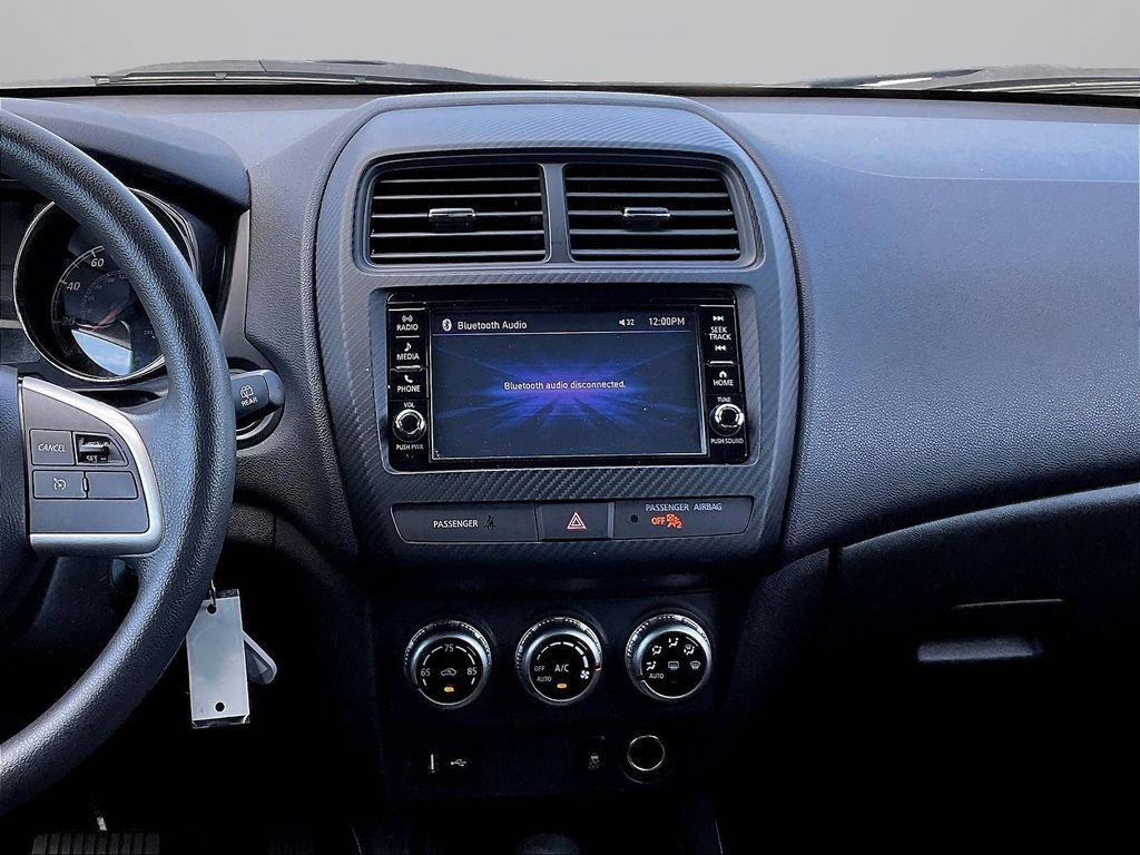 Used 2024 Mitsubishi Outlander Sport AWD image 11