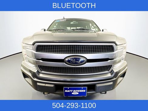 Used 2018 Ford F150 Platinum w/ Equipment Group 701A Luxury AWD/4WD image 3