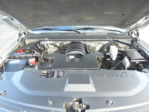 Used 2015 Chevrolet Suburban LS w/ Max Trailering Package image 25