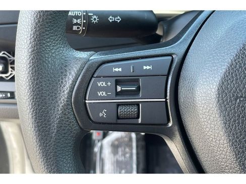 Certified 2023 Honda Accord EX image 34