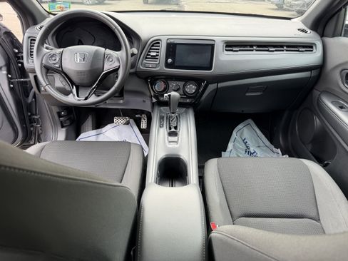 Used 2019 Honda HR-V Sport image 15