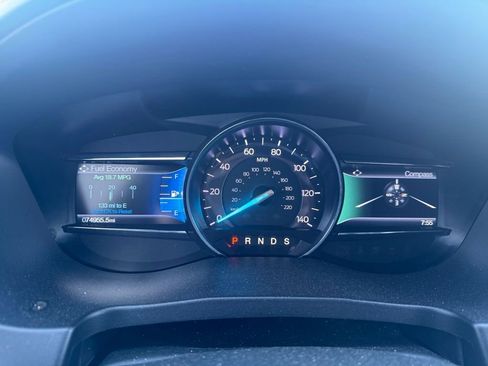 Used 2019 Ford Explorer XLT w/ Equipment Group 201A FWD image 21