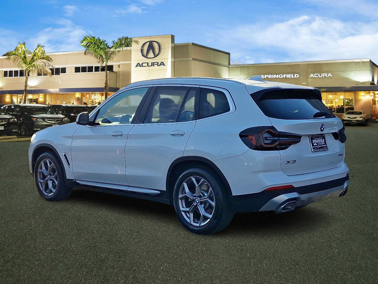 Used 2023 BMW X3 xDrive30i w/ Convenience Package AWD/4WD image 4